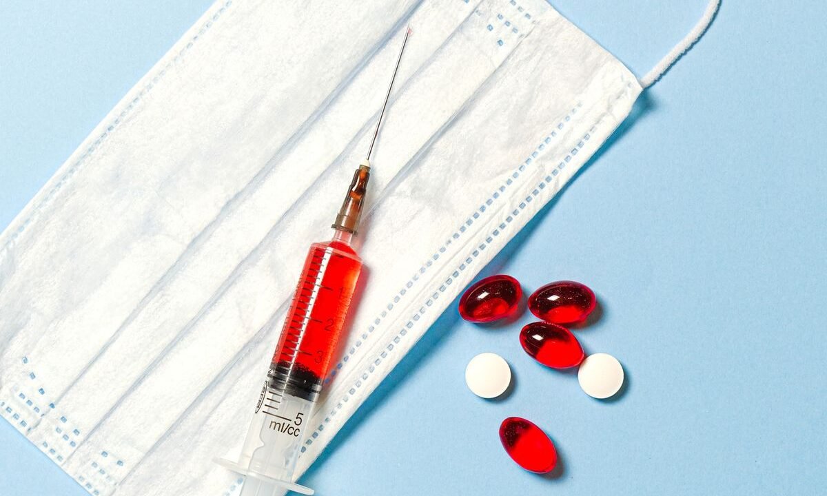 Kent Meningitis Outbreak Spreads to 34 Cases With 10,000 Contacts Traced